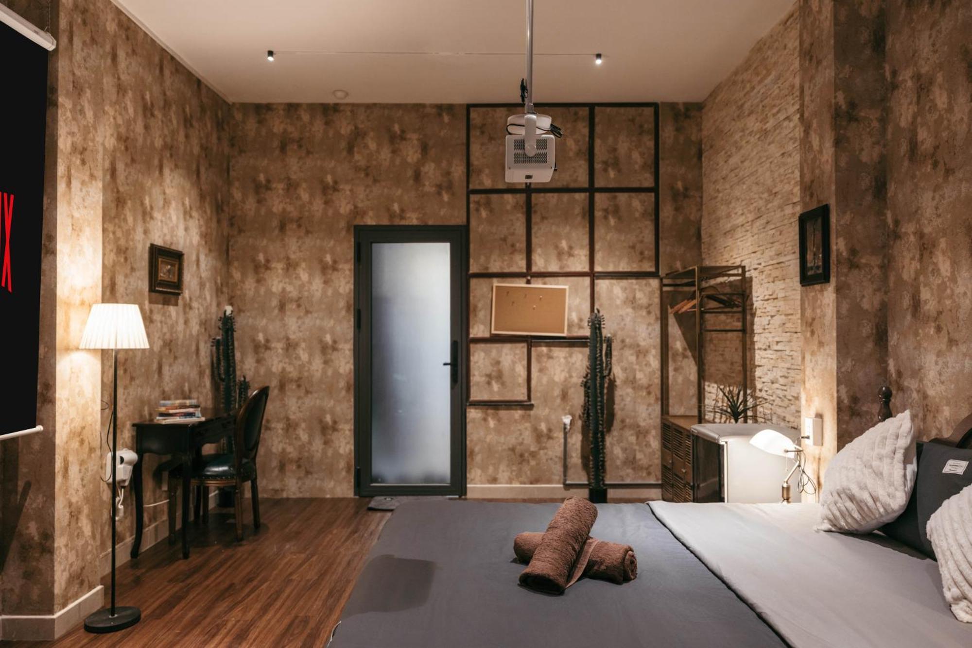 Mustang 11-11 Boutique Hotel 2*